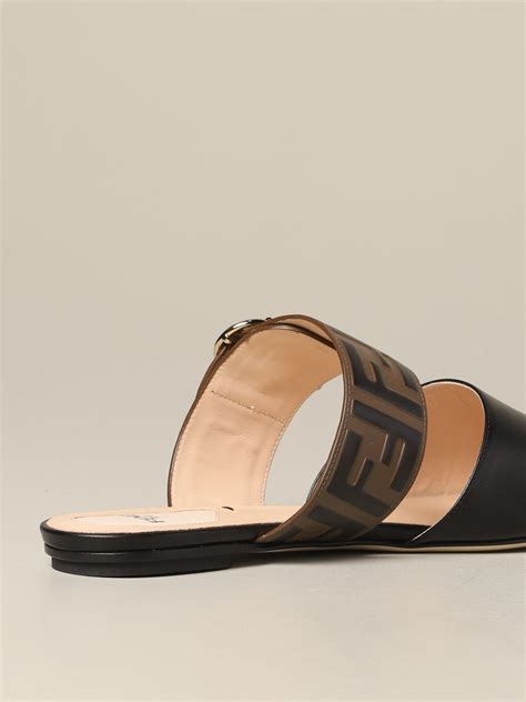 fendi sandals flat woman.